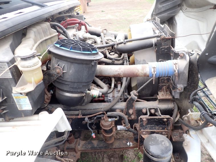 image for item DJ5545 2006 Freightliner M2  flatbed truck