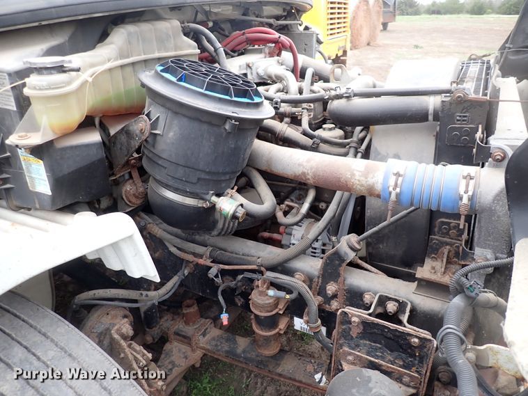 image for item DJ5545 2006 Freightliner M2  flatbed truck