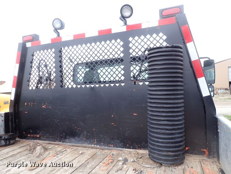 image for item DJ5545 2006 Freightliner M2  flatbed truck