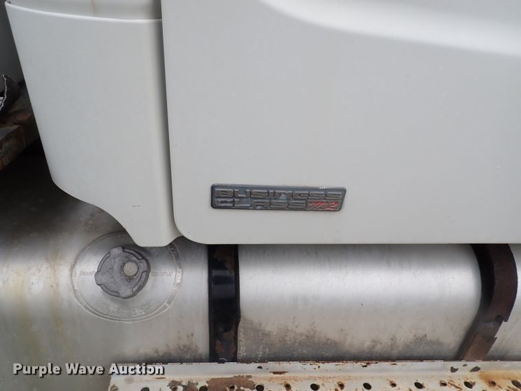 image for item DJ5545 2006 Freightliner M2  flatbed truck