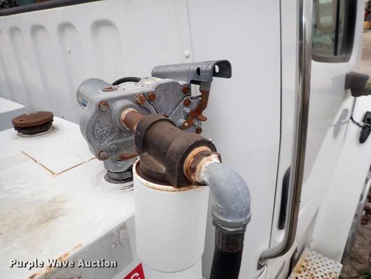 image for item DJ5545 2006 Freightliner M2  flatbed truck