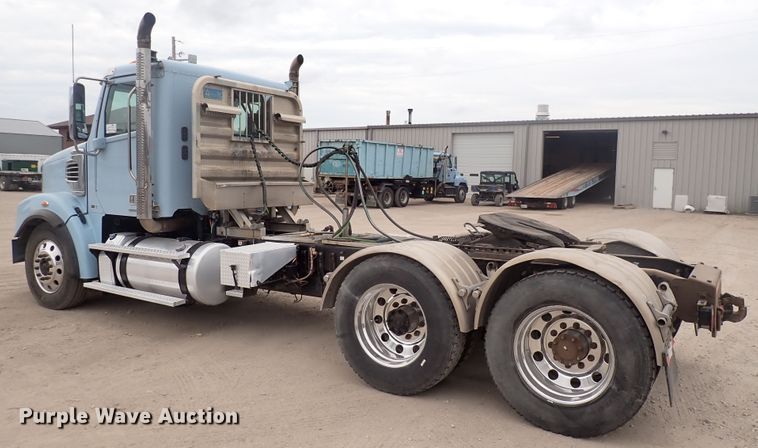 image for item DJ5674 2012 Freightliner Coronado SD  semi truck