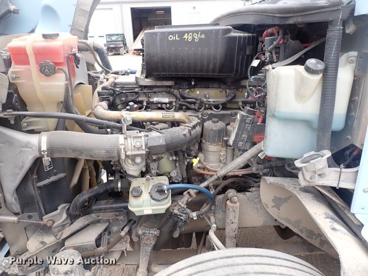 image for item DJ5674 2012 Freightliner Coronado SD  semi truck