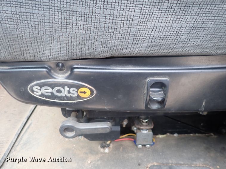 image for item DJ5674 2012 Freightliner Coronado SD  semi truck