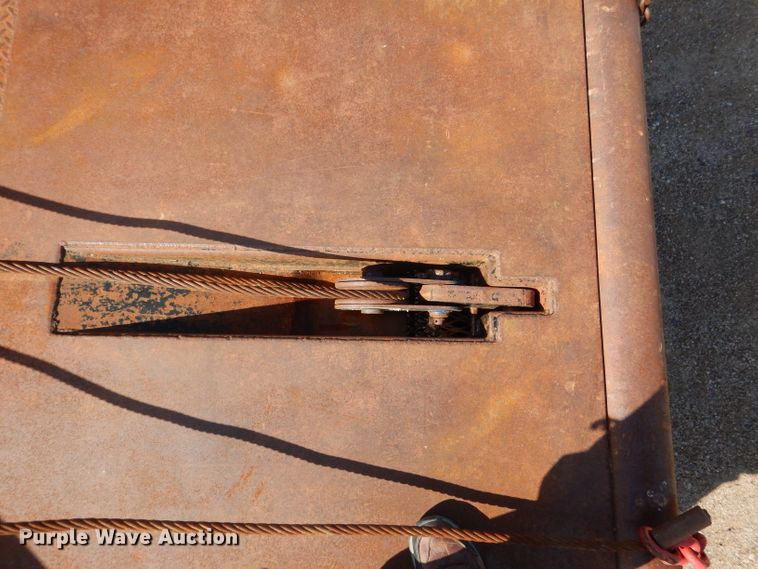 image for item DJ8845 2011 International DuraStar 4400  winch truck