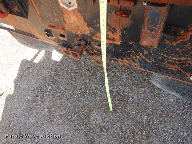 image for item DJ8845 2011 International DuraStar 4400  winch truck