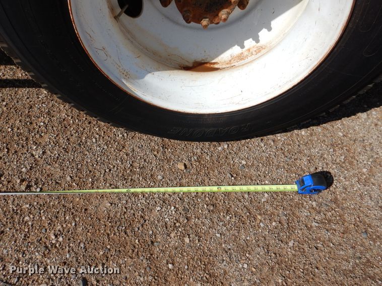 image for item DJ8845 2011 International DuraStar 4400  winch truck