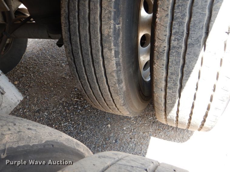 image for item DJ8848 2006 Great Dane  refrigerated van trailer