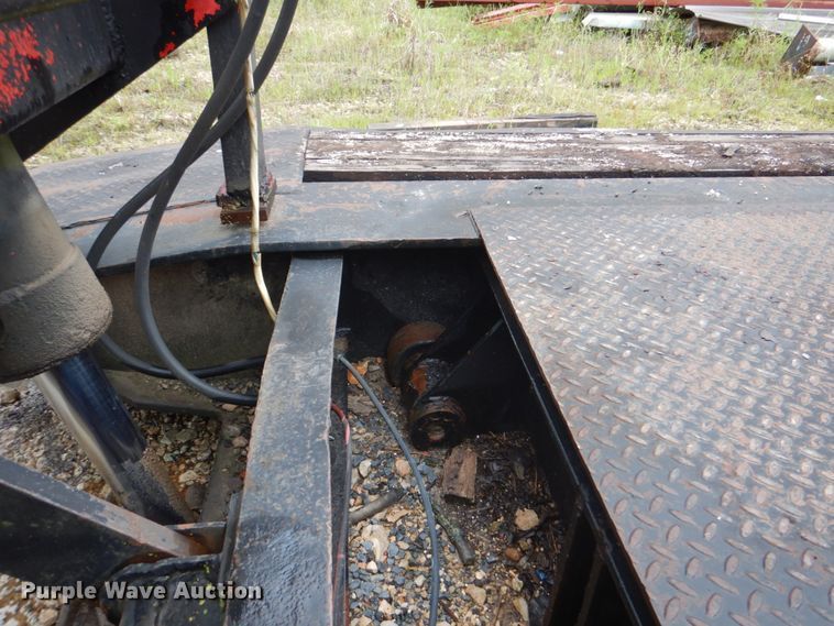 image for item DK5684 1980 Fruehauf  lowboy equipment trailer