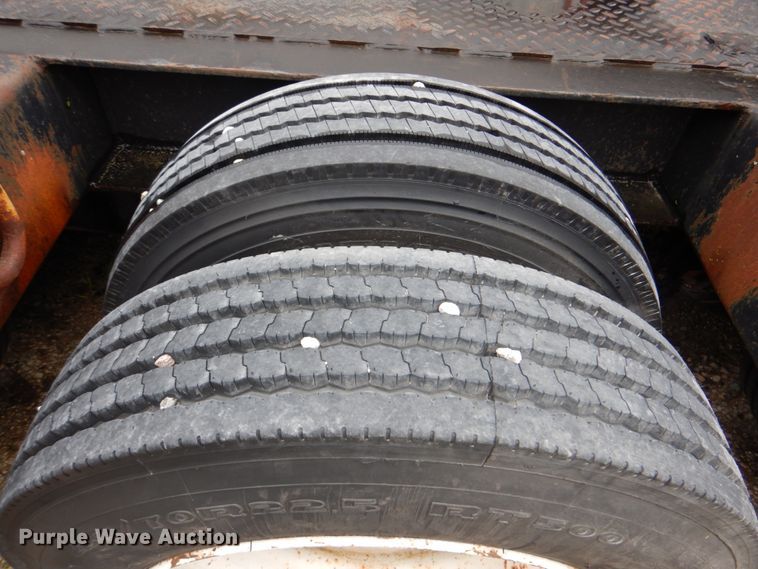 image for item DK5684 1980 Fruehauf  lowboy equipment trailer