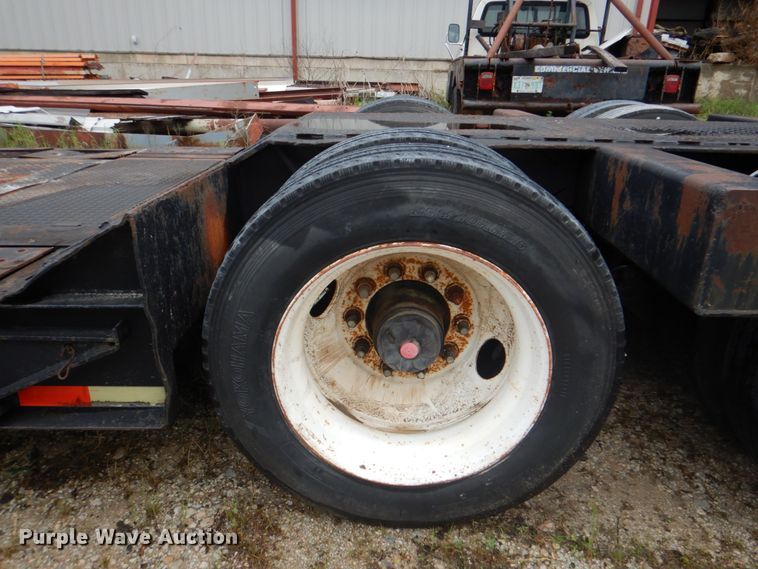 image for item DK5684 1980 Fruehauf  lowboy equipment trailer
