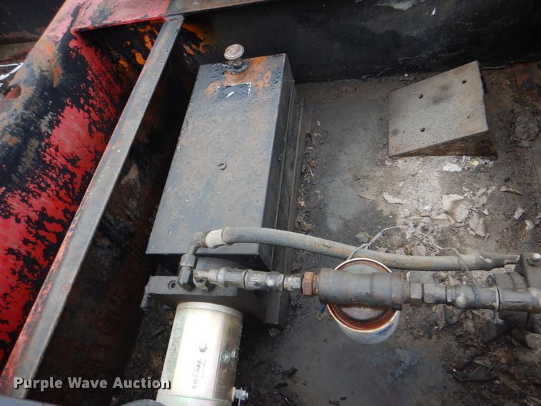 image for item DK5684 1980 Fruehauf  lowboy equipment trailer