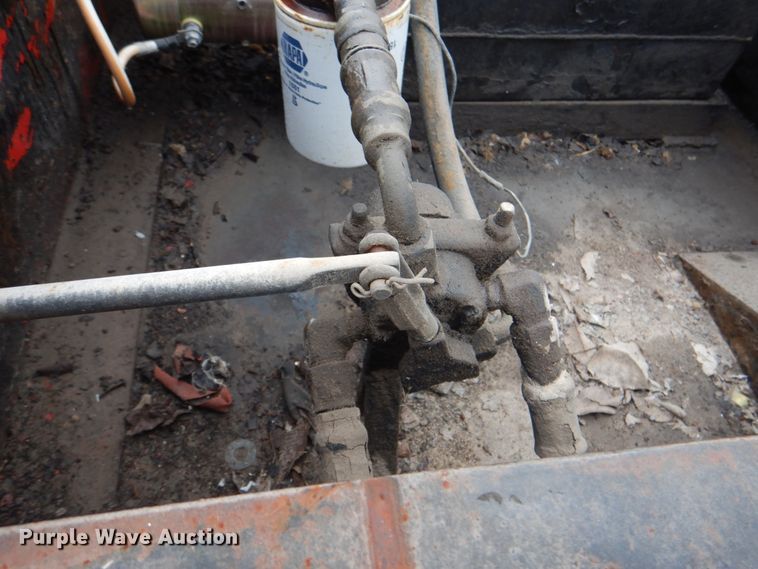 image for item DK5684 1980 Fruehauf  lowboy equipment trailer