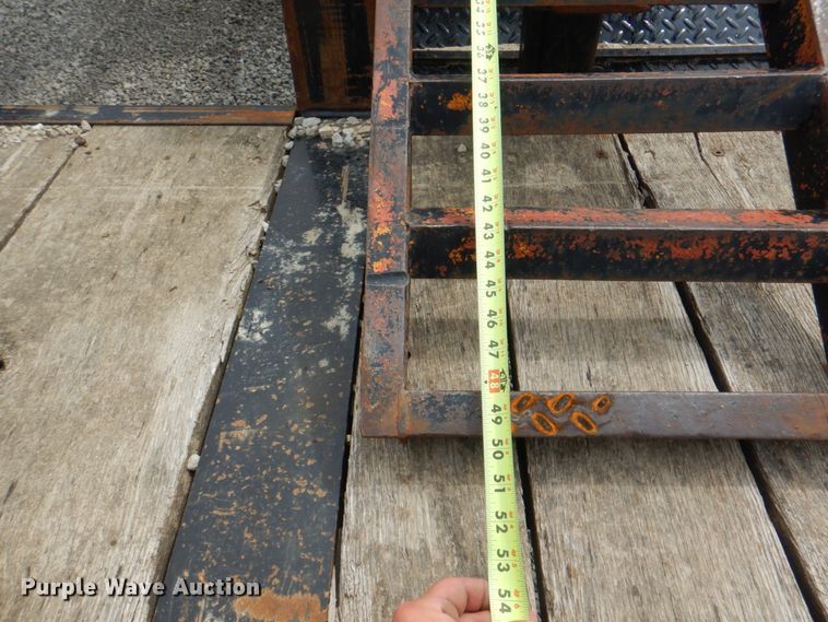 image for item DL0044 2012 Felling FT-70-2  drop deck equipment trailer