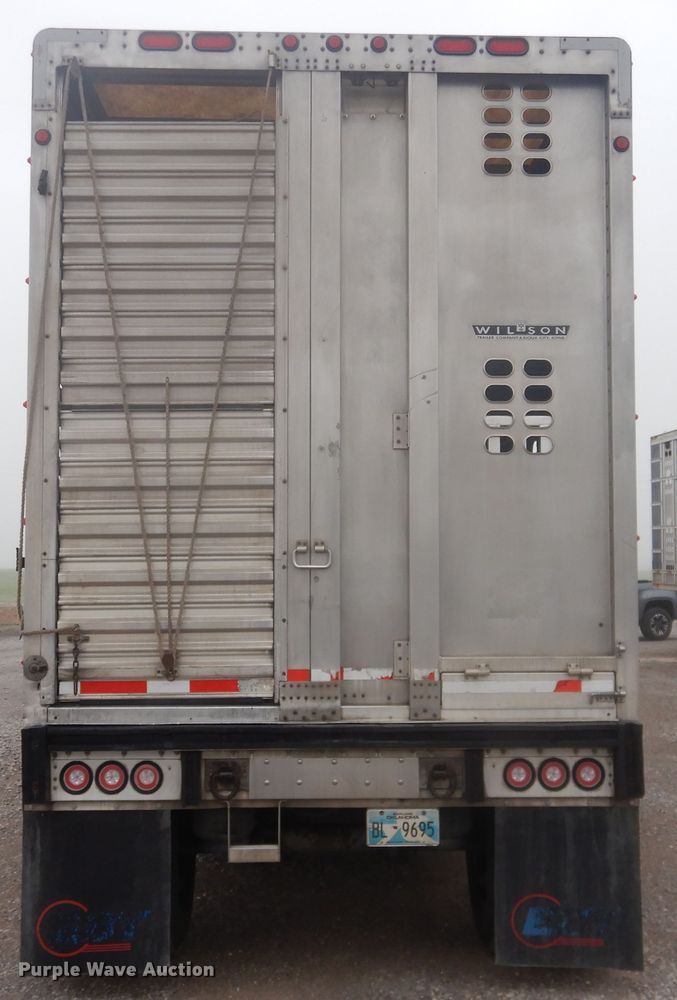 image for item DL0263 2007 Wilson PSDCL-402P  livestock trailer