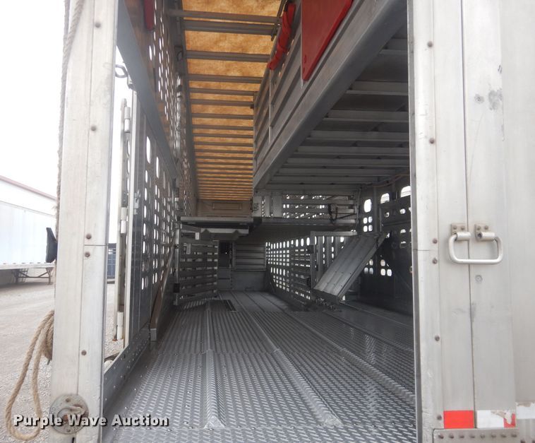 image for item DL0263 2007 Wilson PSDCL-402P  livestock trailer