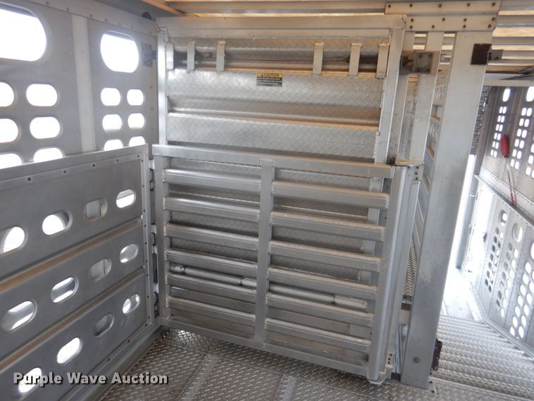 image for item DL0263 2007 Wilson PSDCL-402P  livestock trailer