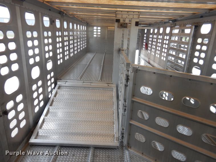 image for item DL0263 2007 Wilson PSDCL-402P  livestock trailer