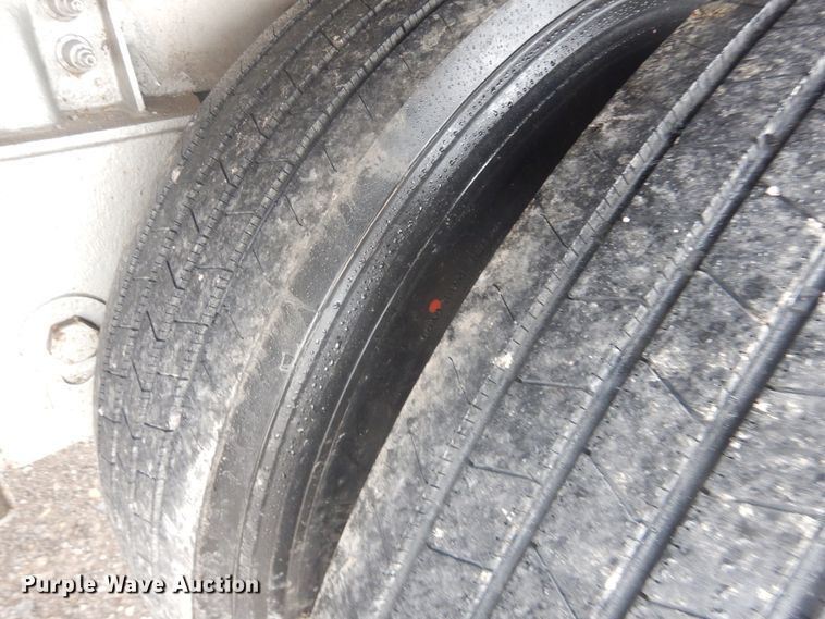 image for item DL0263 2007 Wilson PSDCL-402P  livestock trailer