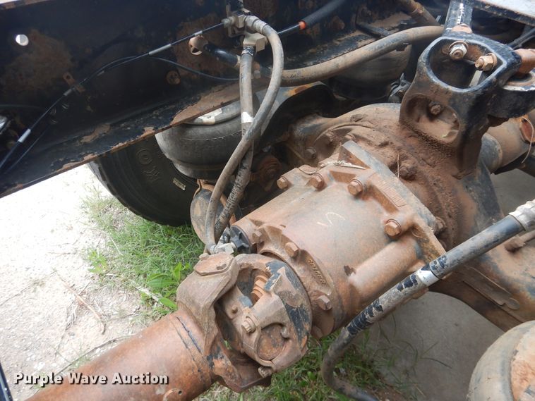 image for item DL0277 2006 Kenworth W900  semi truck