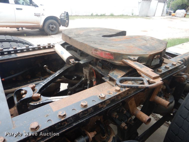 image for item DL0277 2006 Kenworth W900  semi truck