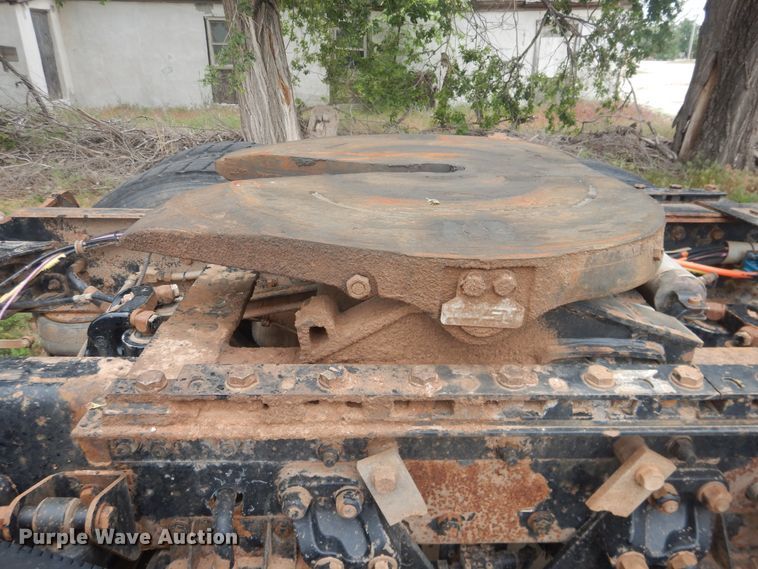 image for item DL0277 2006 Kenworth W900  semi truck