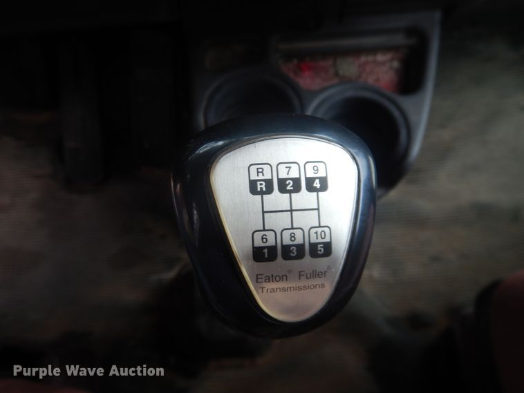 image for item DL0277 2006 Kenworth W900  semi truck