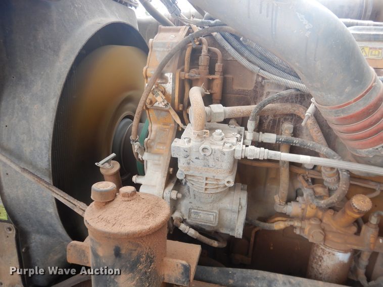 image for item DL0277 2006 Kenworth W900  semi truck