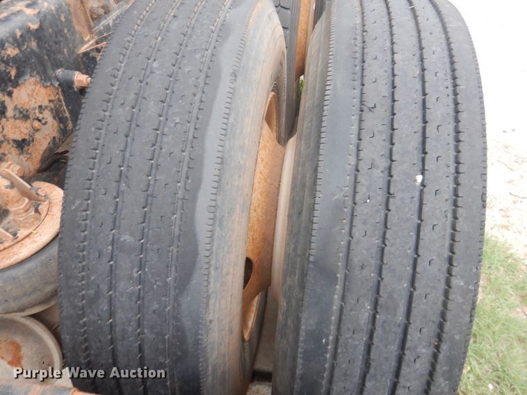 image for item DL0277 2006 Kenworth W900  semi truck