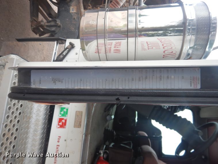 image for item DL0277 2006 Kenworth W900  semi truck