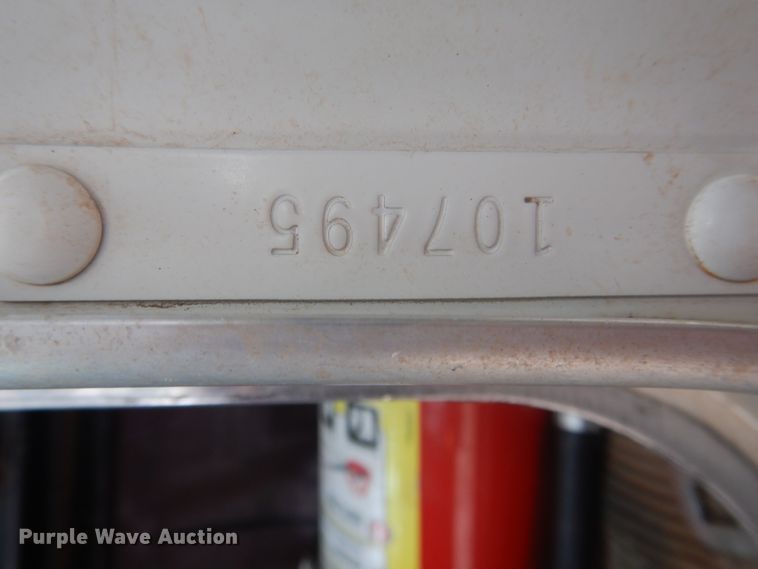 image for item DL0277 2006 Kenworth W900  semi truck