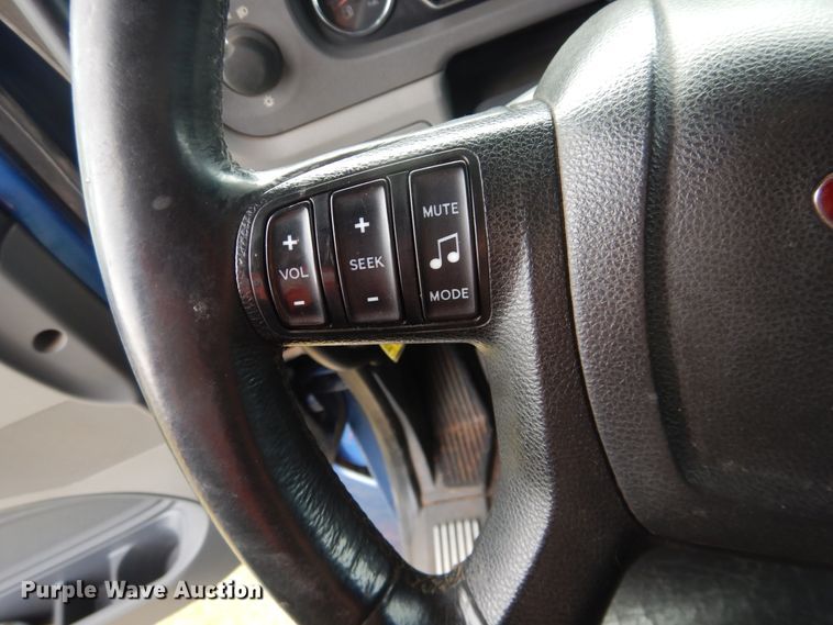 image for item DL0278 2013 Peterbilt 579  semi truck