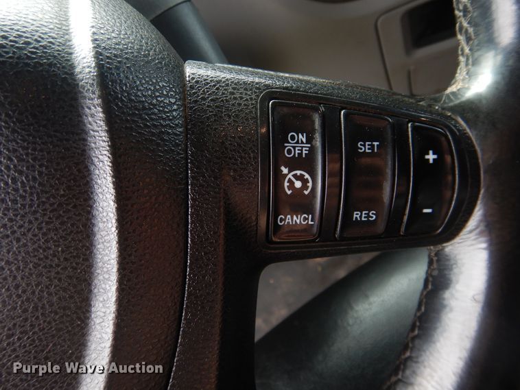 image for item DL0278 2013 Peterbilt 579  semi truck