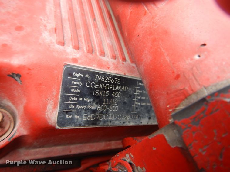 image for item DL0278 2013 Peterbilt 579  semi truck