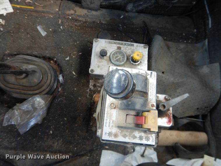 image for item DL0301 1990 International F9370  semi truck