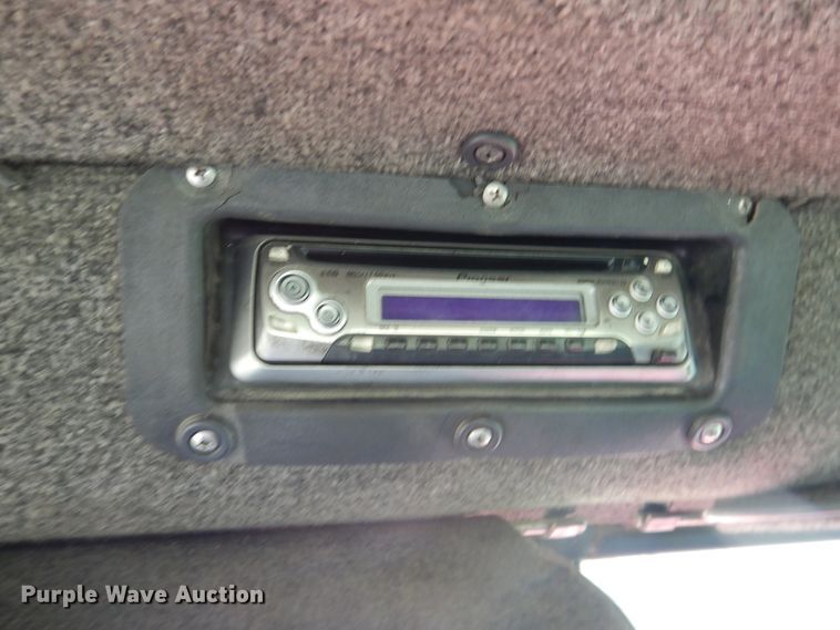 image for item DL0301 1990 International F9370  semi truck