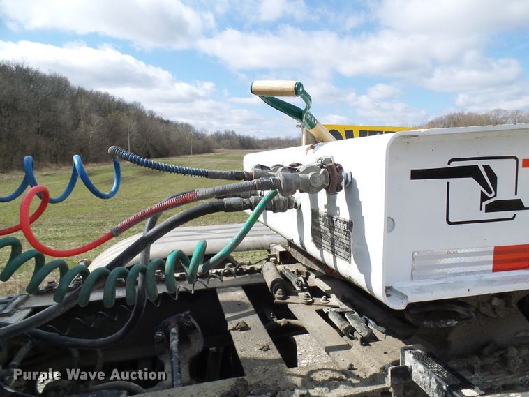 image for item DL0928 2000 Talbert TDW35SAHRG1T1 lowboy equipment trailer