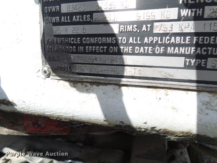 image for item DL0928 2000 Talbert TDW35SAHRG1T1 lowboy equipment trailer