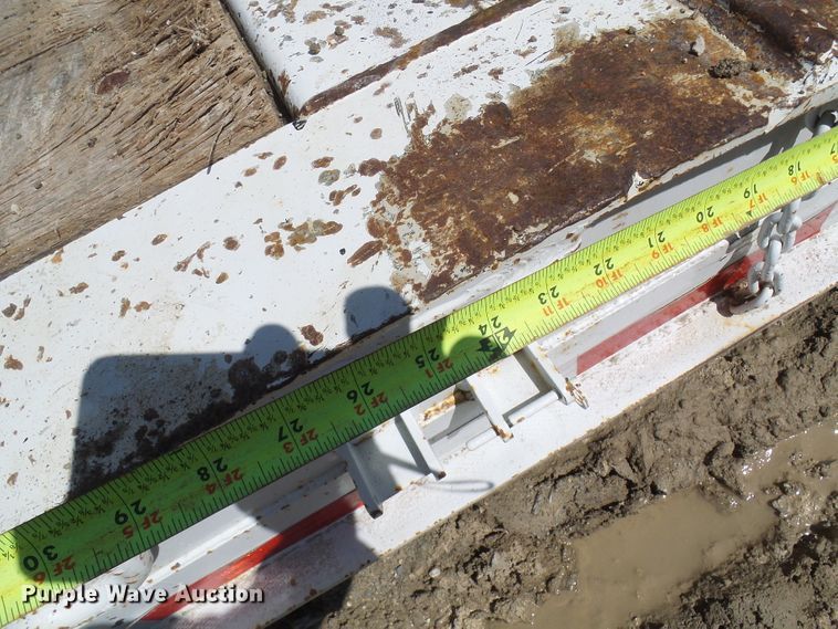 image for item DL0928 2000 Talbert TDW35SAHRG1T1 lowboy equipment trailer