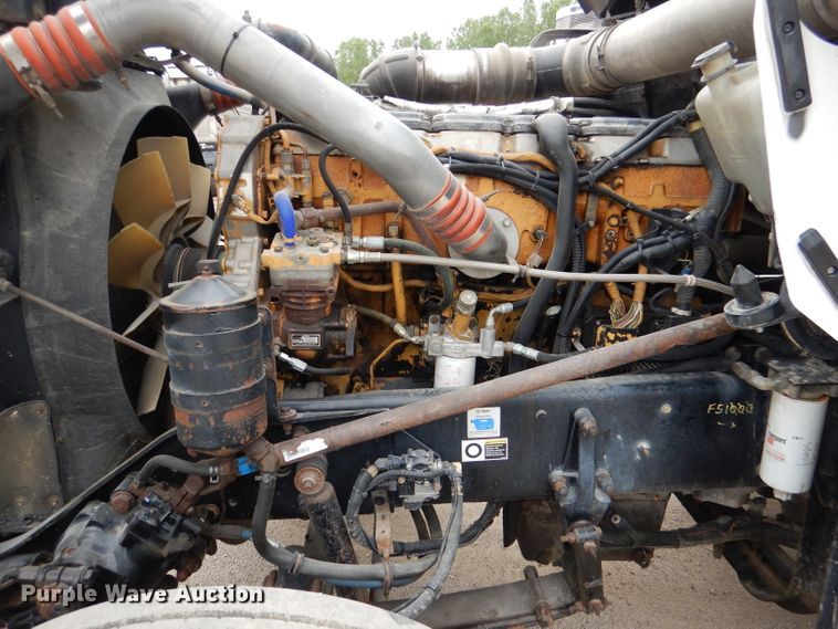 image for item DL8842 2006 Kenworth W900  semi truck