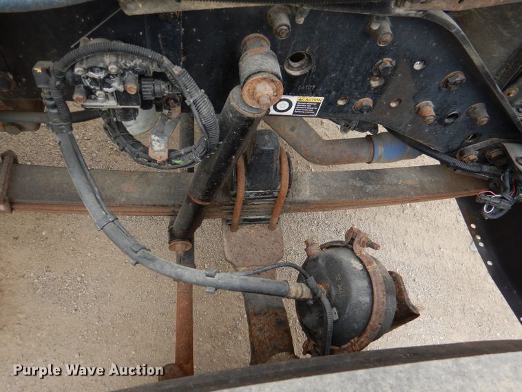 image for item DL8842 2006 Kenworth W900  semi truck