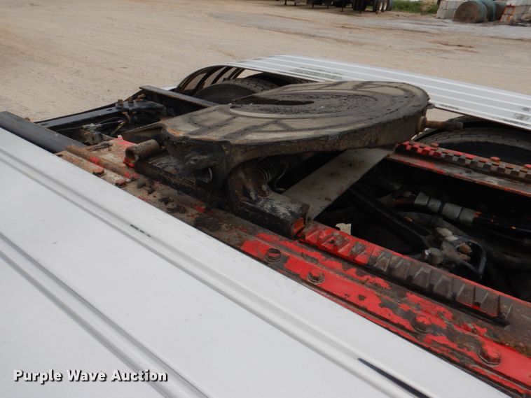 image for item DL8842 2006 Kenworth W900  semi truck