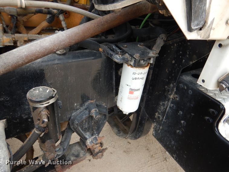 image for item DL8843 2005 Kenworth W900  semi truck