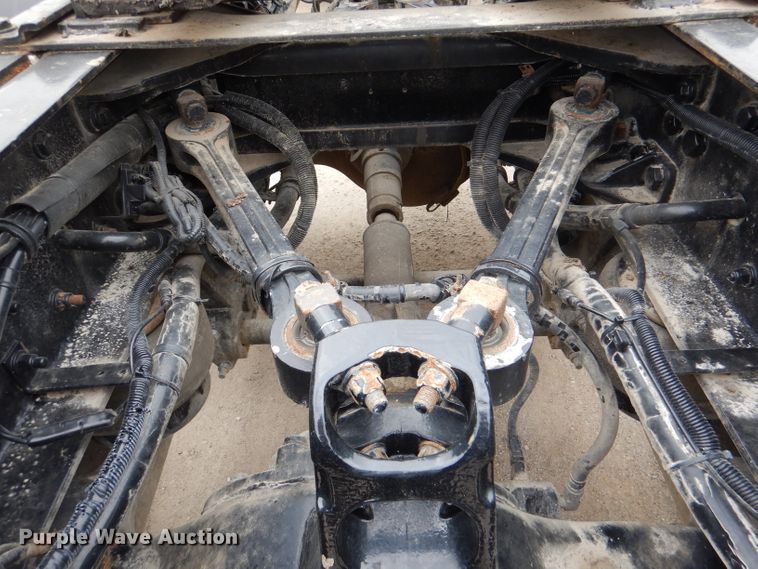 image for item DL8843 2005 Kenworth W900  semi truck