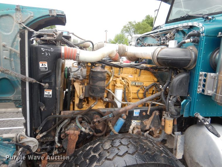 image for item DL8880 2001 Peterbilt 379  dump truck