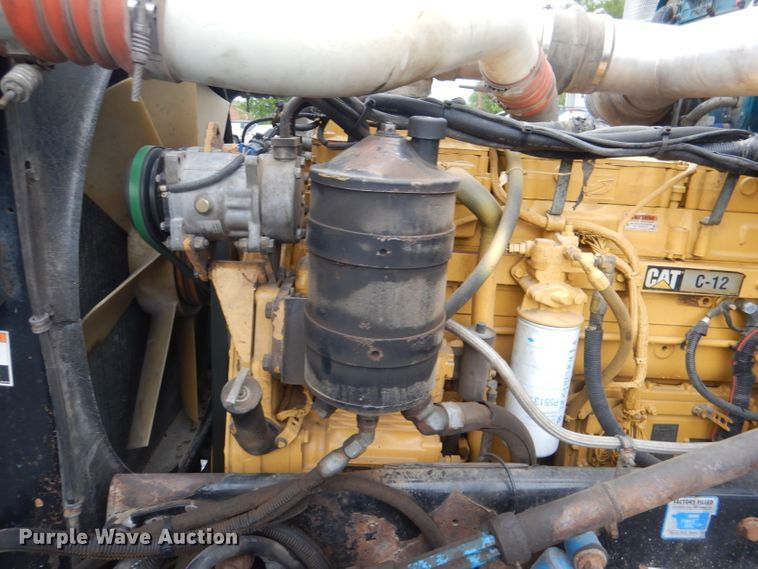 image for item DL8880 2001 Peterbilt 379  dump truck