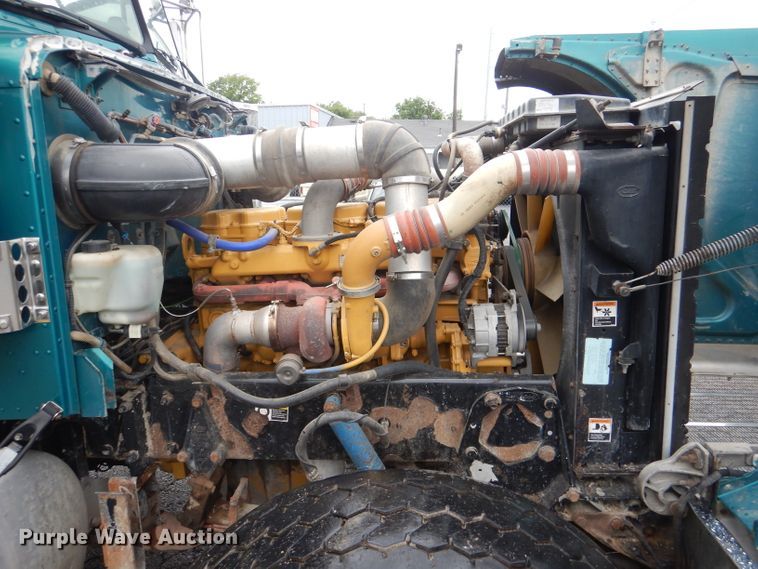 image for item DL8880 2001 Peterbilt 379  dump truck