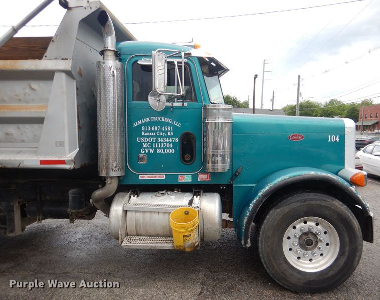 image for item DL8880 2001 Peterbilt 379  dump truck