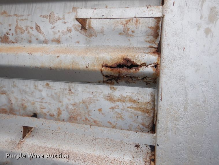 image for item DL8880 2001 Peterbilt 379  dump truck