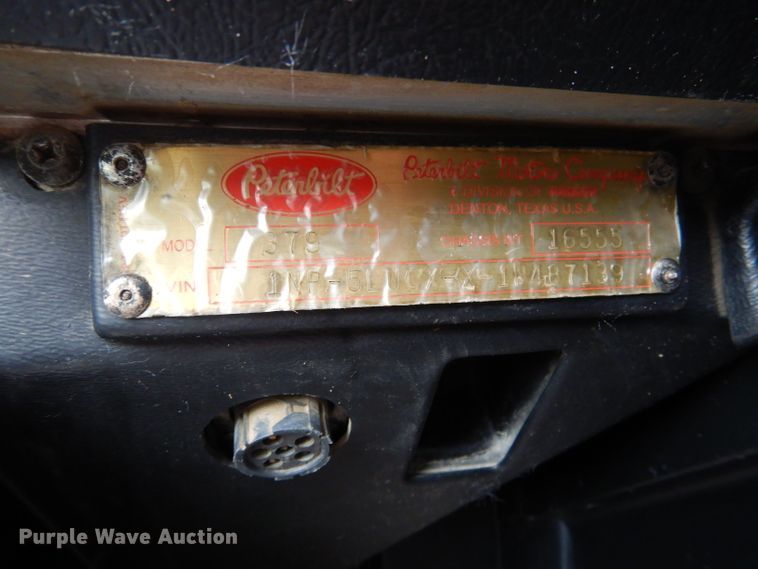 image for item DL8880 2001 Peterbilt 379  dump truck